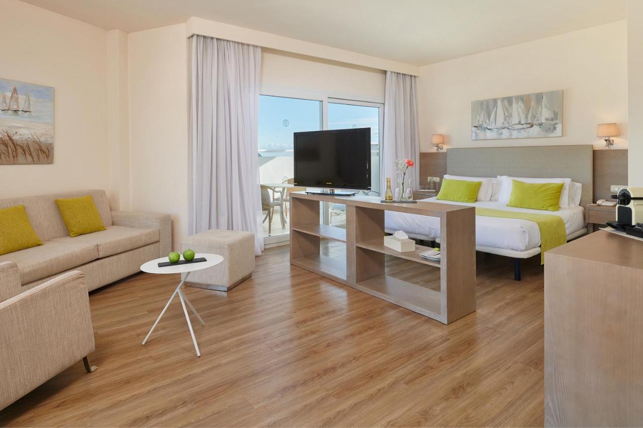 Junior Suite Balcony Adults only