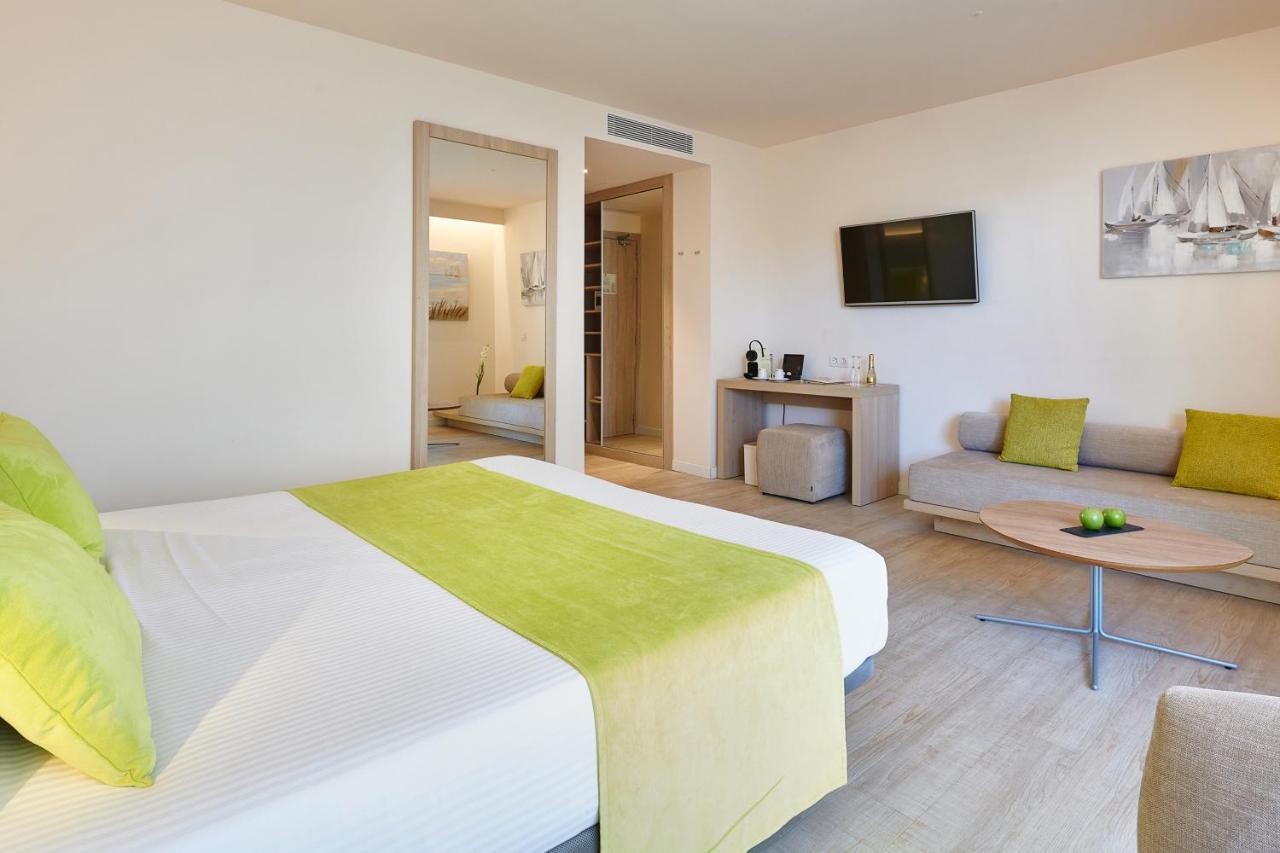 Junior Suite Balcony Adults only