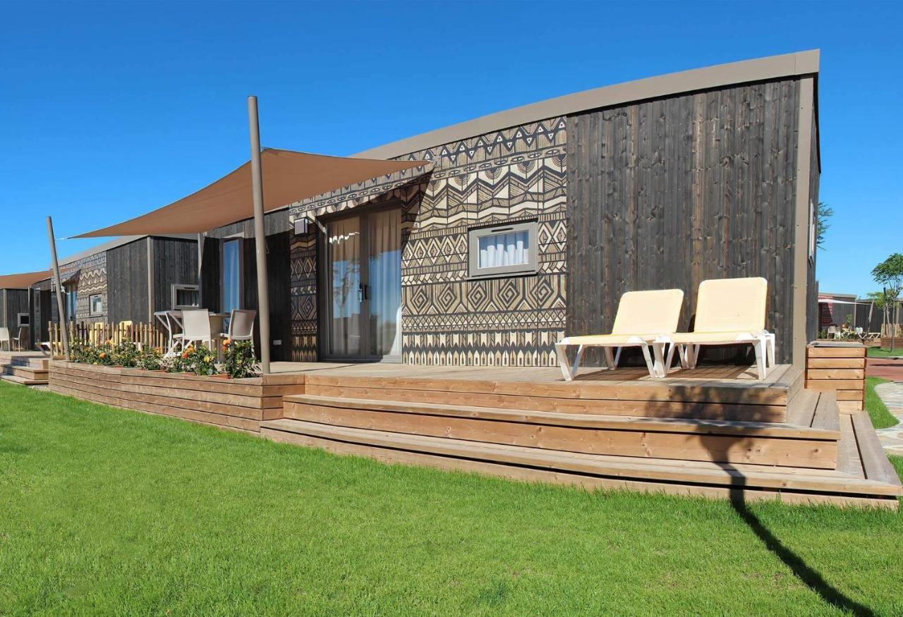 Three-Bedroom Bungalow,1008691333:JPEG