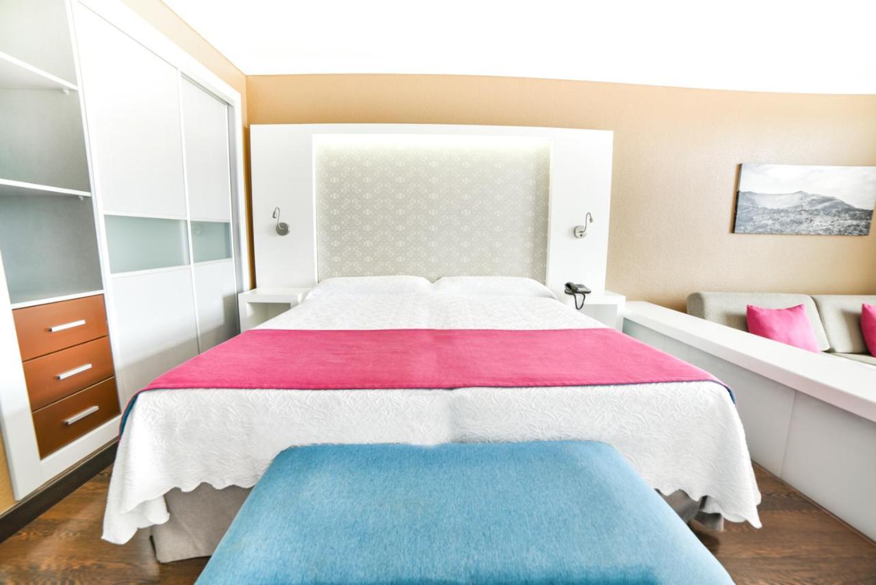 Superior Triple Room (3 Adults),1014828760:JPEG