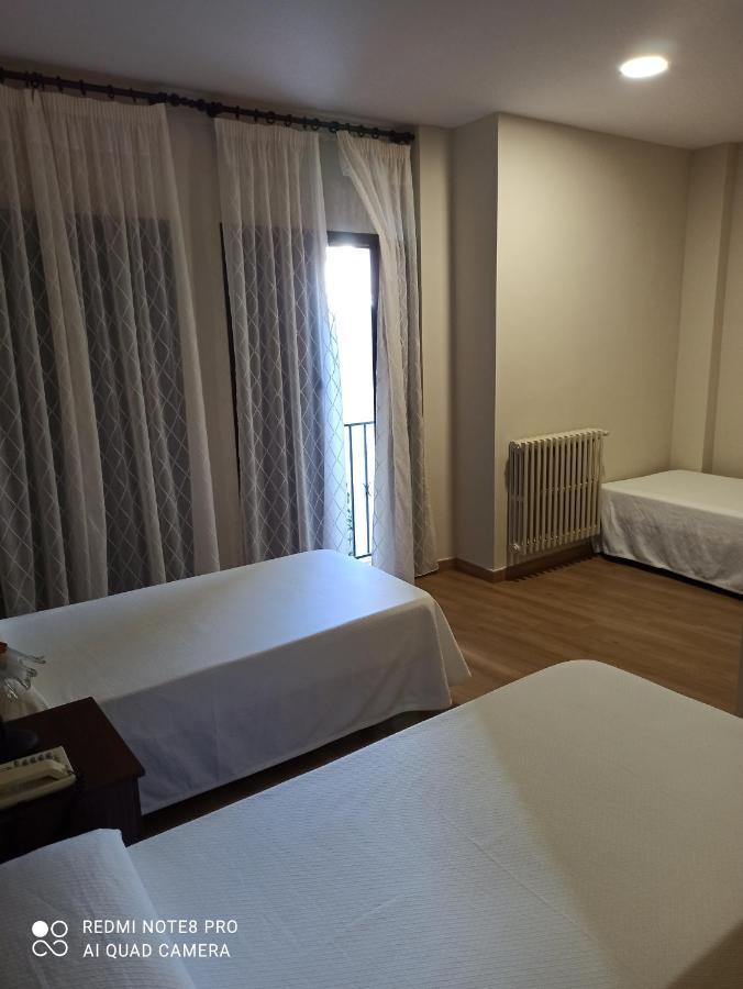 Triple Room,1025762164:JPEG