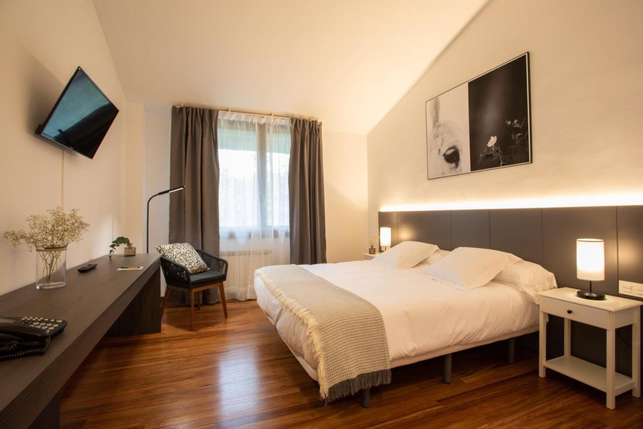 Double Room,1032189707:JPEG