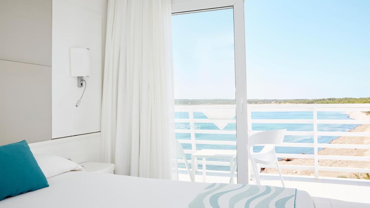 Deluxe Double Room with Sea View (2 adults)