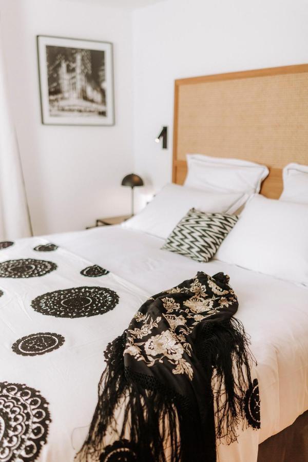 Small Budget Double Room,1069382992:JPEG