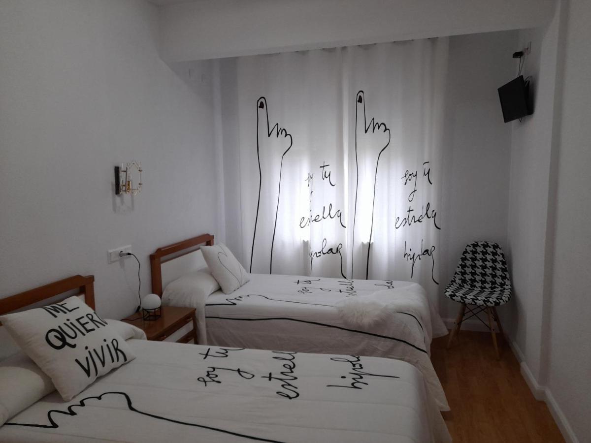 Twin Room,1177931140:JPEG