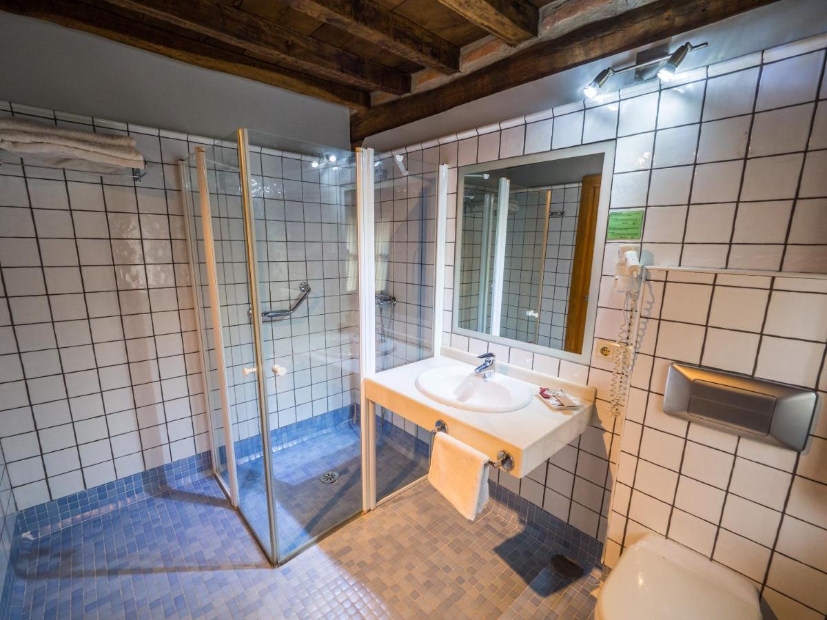 Habitación Doble con baño privado
