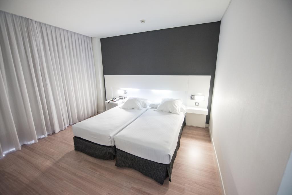 Double Room (Parking included),28653212:JPEG