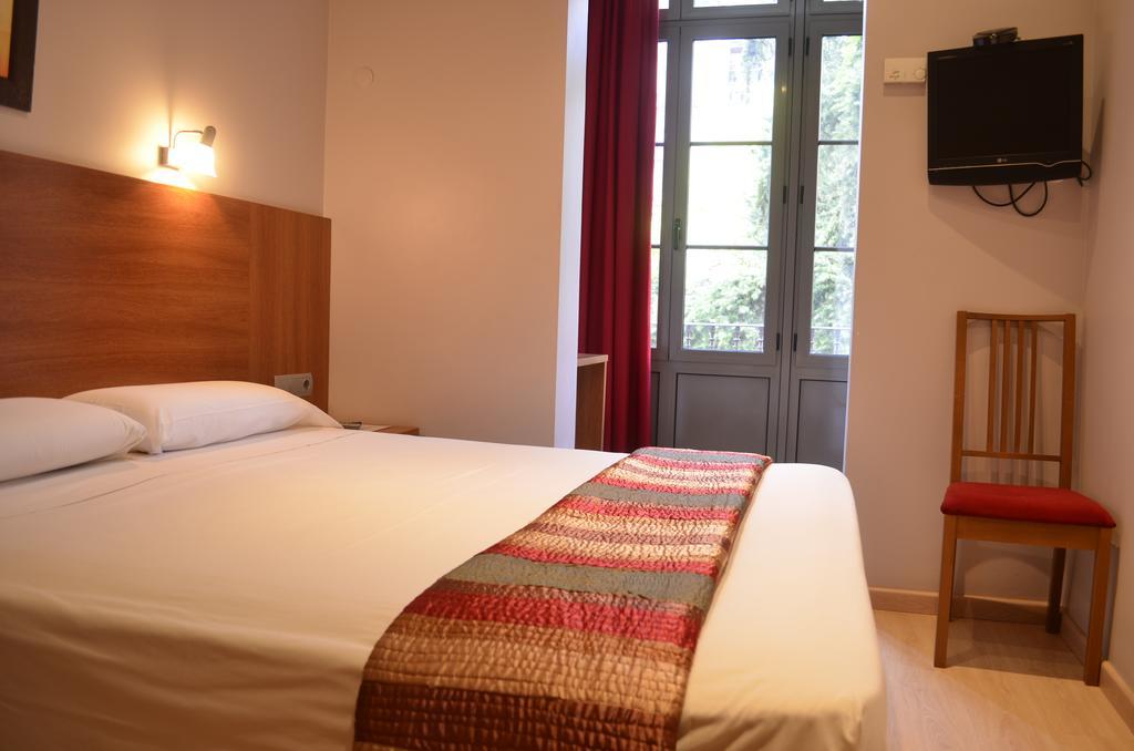 Superior Double or Twin Room,257305301:JPEG