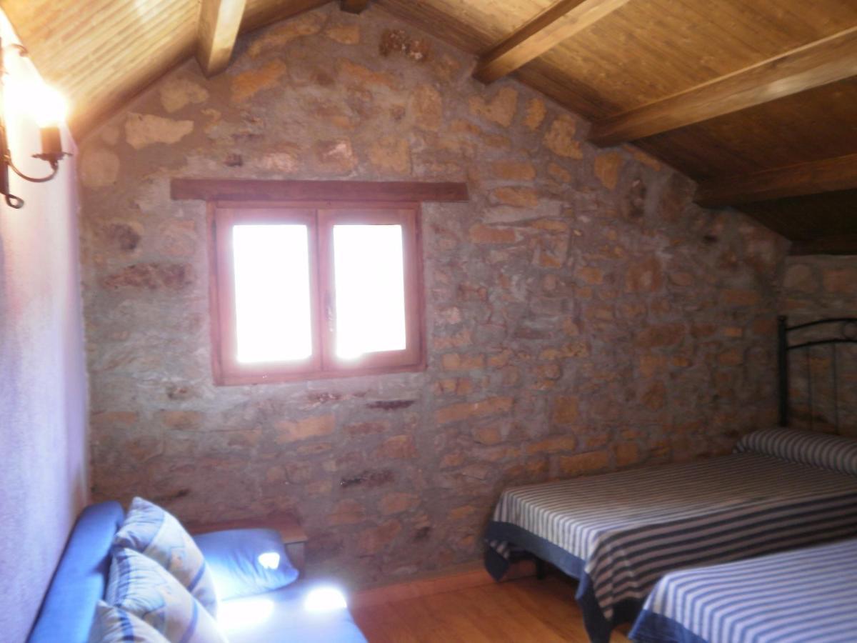 Double or Twin Room Bathroom