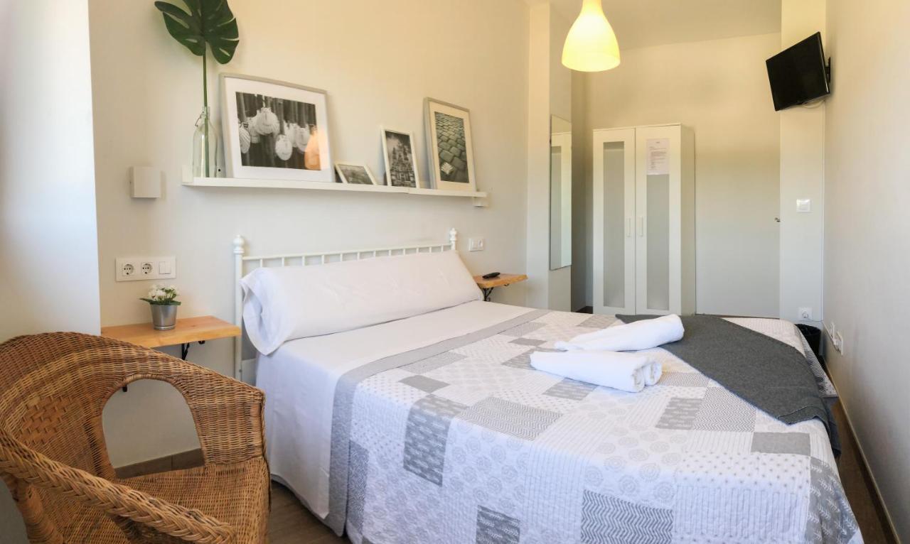 Double Room with Shared Bathroom,1117162695:JPEG