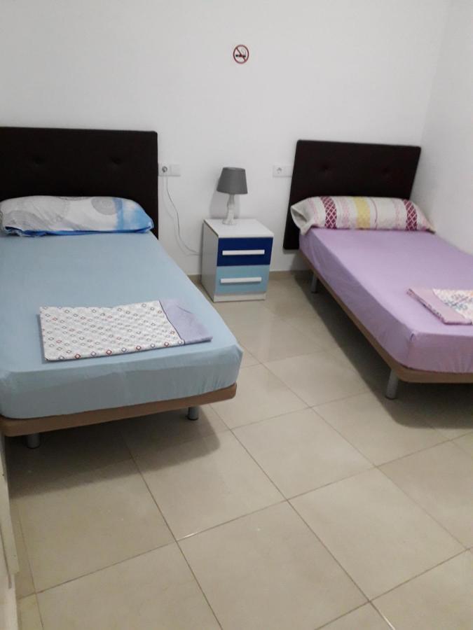 Single Room,1118087670:JPEG