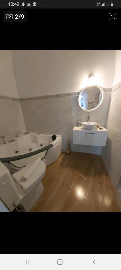 Double Room Spa Bath