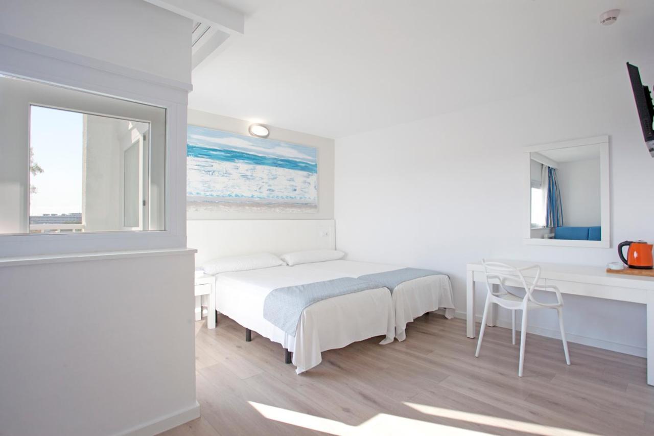 Camera Familiare con Vista Mare