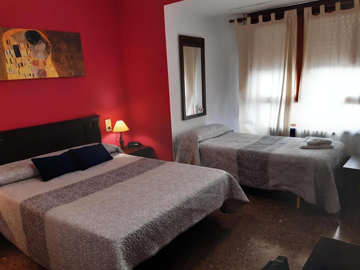 Triple Room,1147199599:JPEG