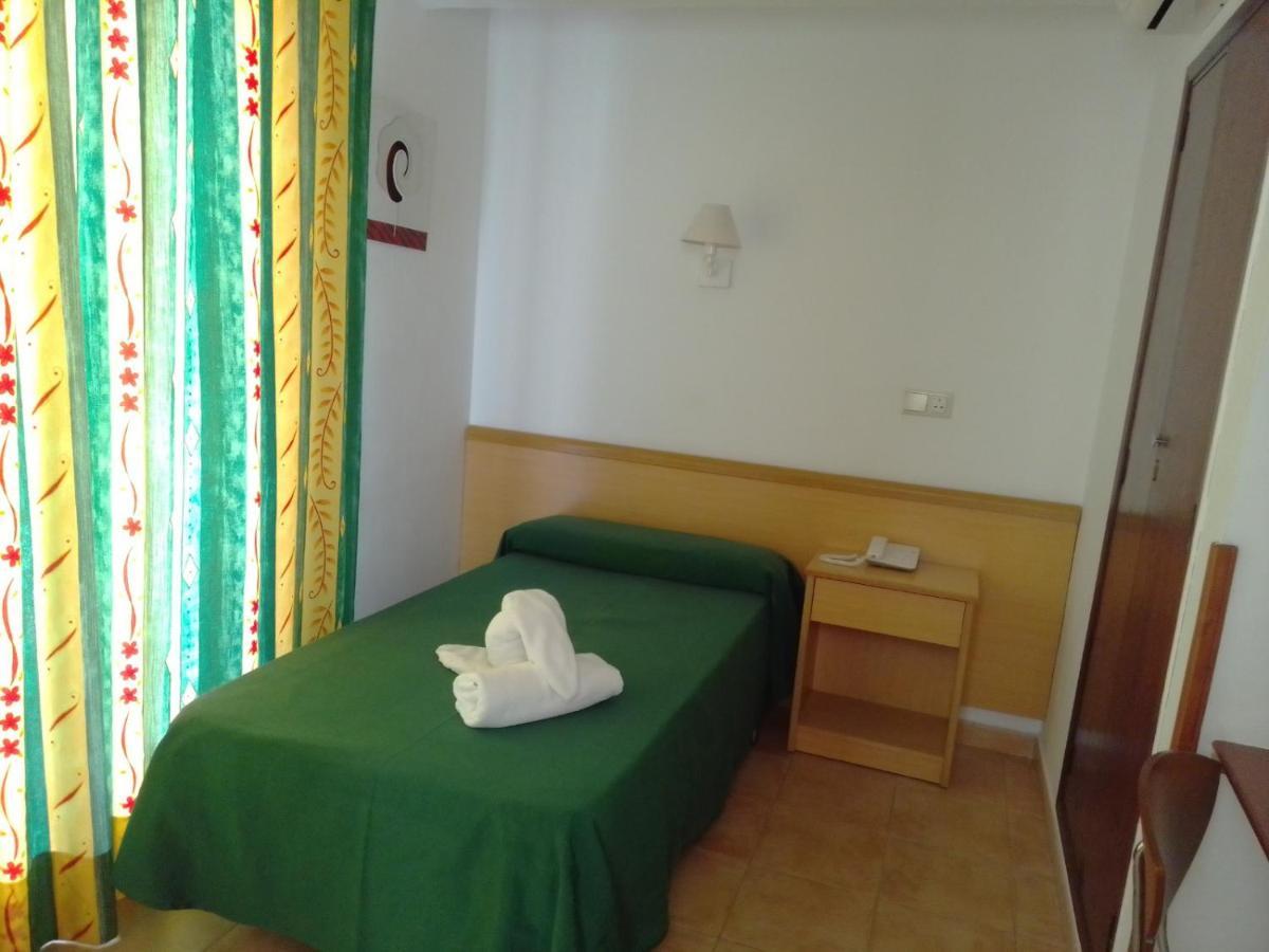 Single Room,1649013897:JPEG
