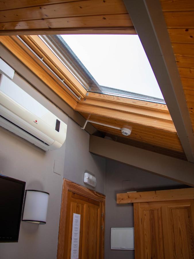Single Room - Attic
