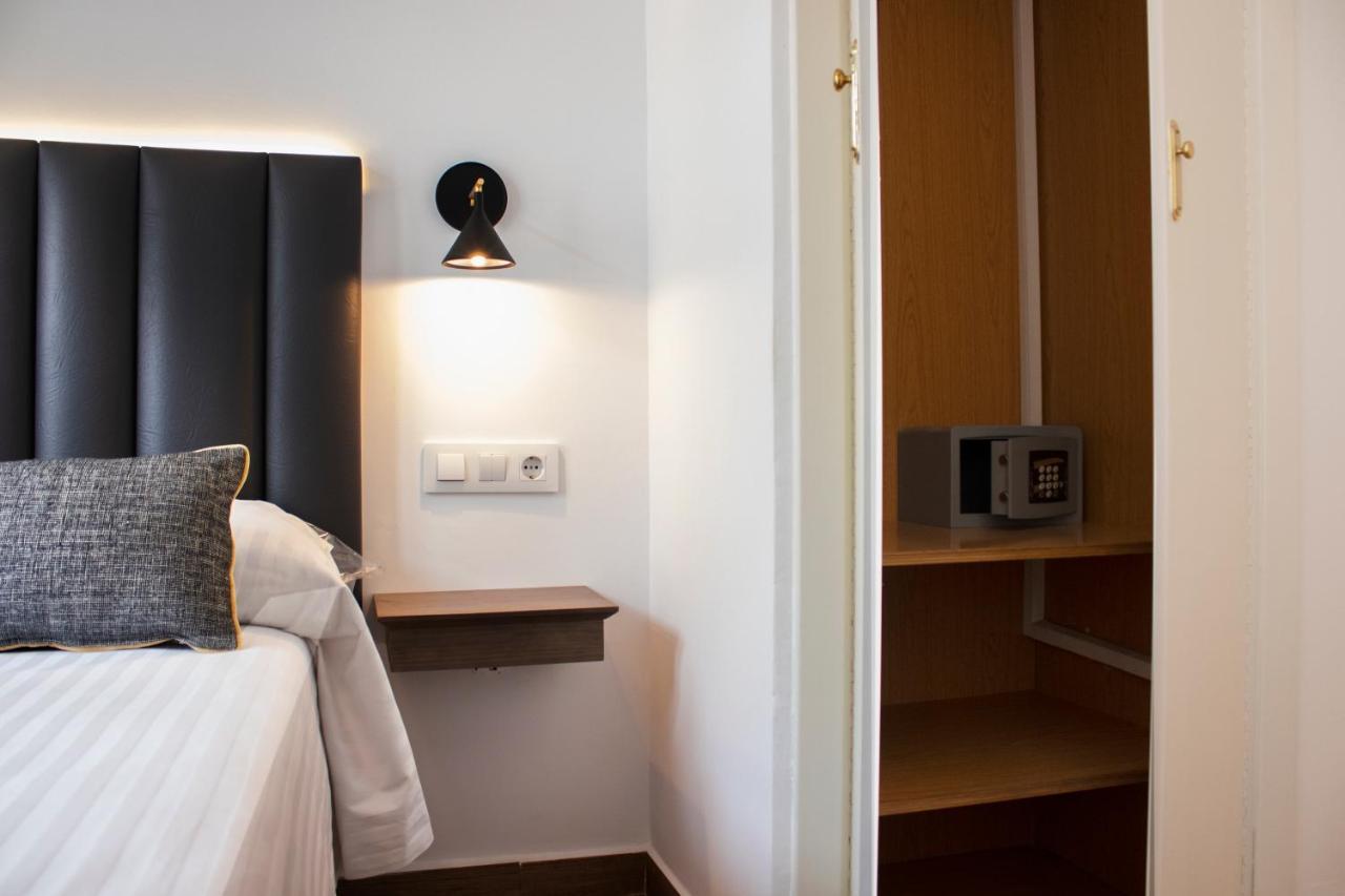 Single Room,1169947756:JPEG