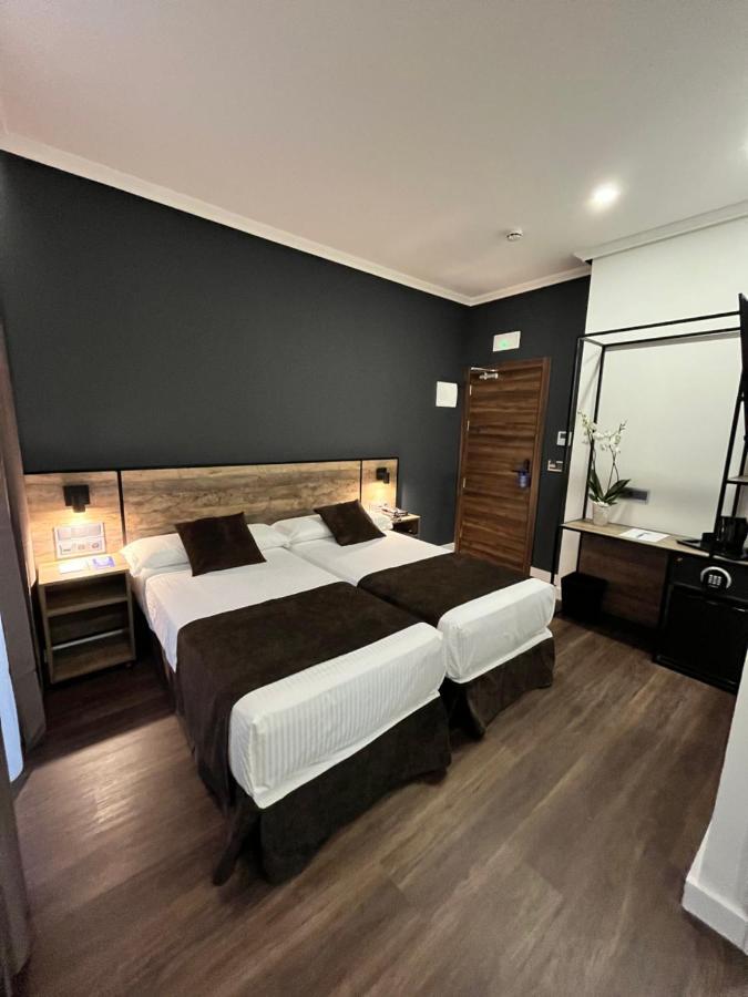 Premium Double Room,1344250982:JPEG