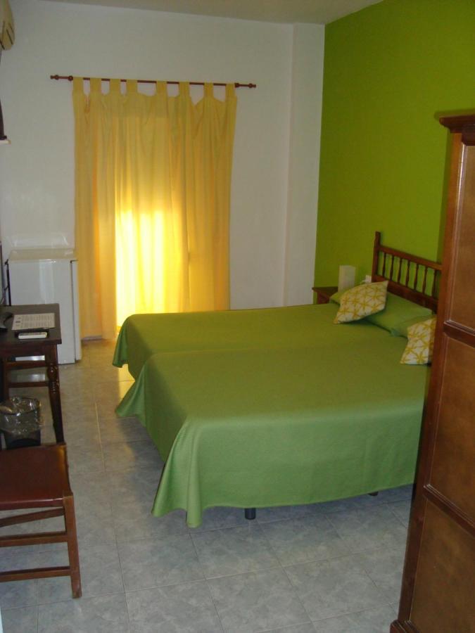 Double Room with Terrace,1191851689:JPEG
