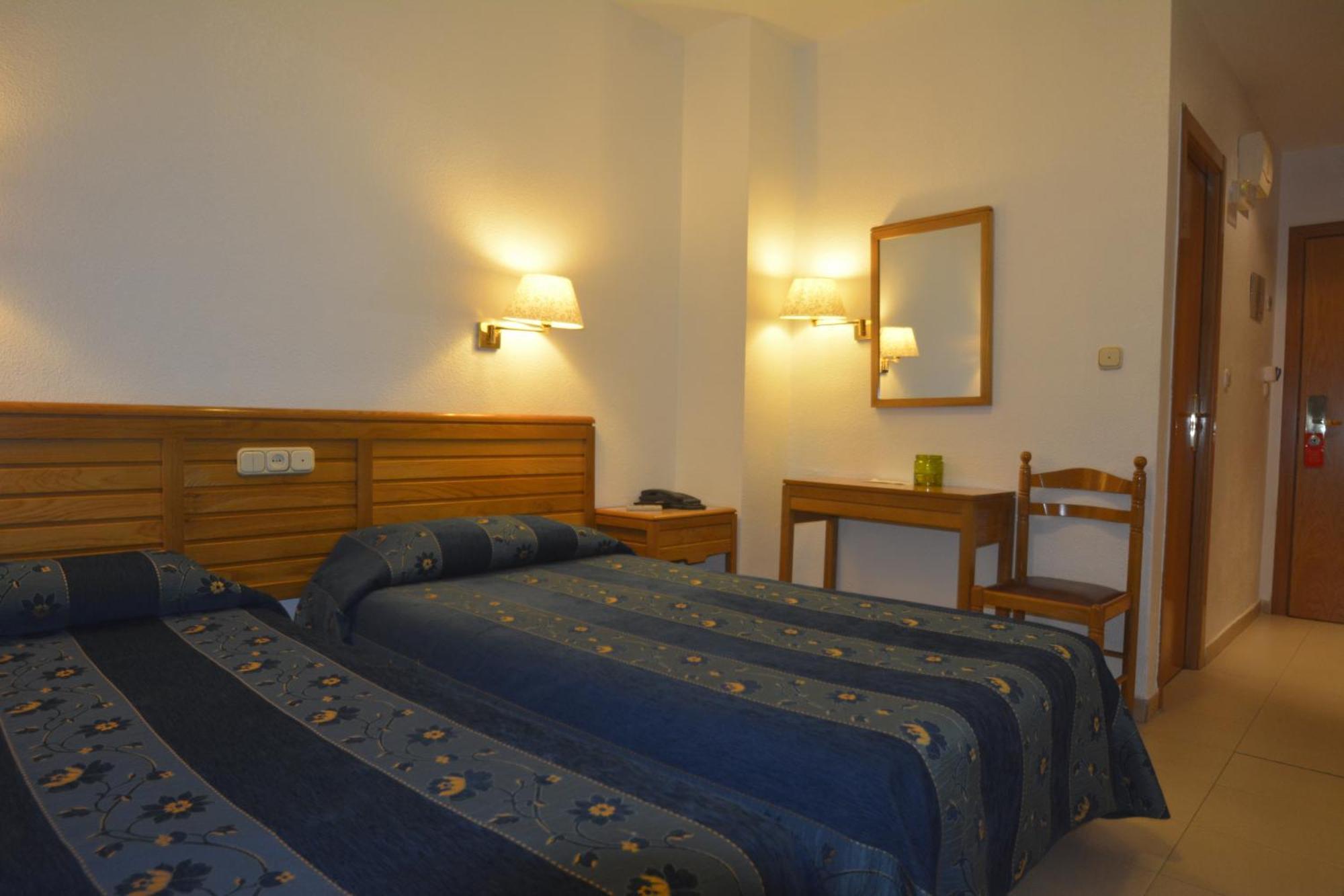 Classic Twin Room,1207640668:JPEG