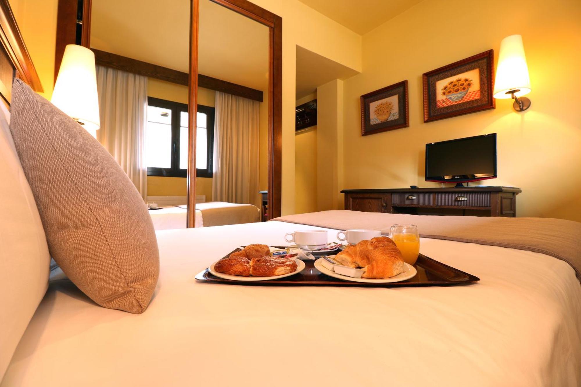 Small Double Room