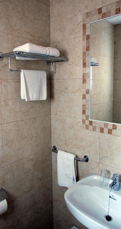 Single Room,1129976763:JPEG