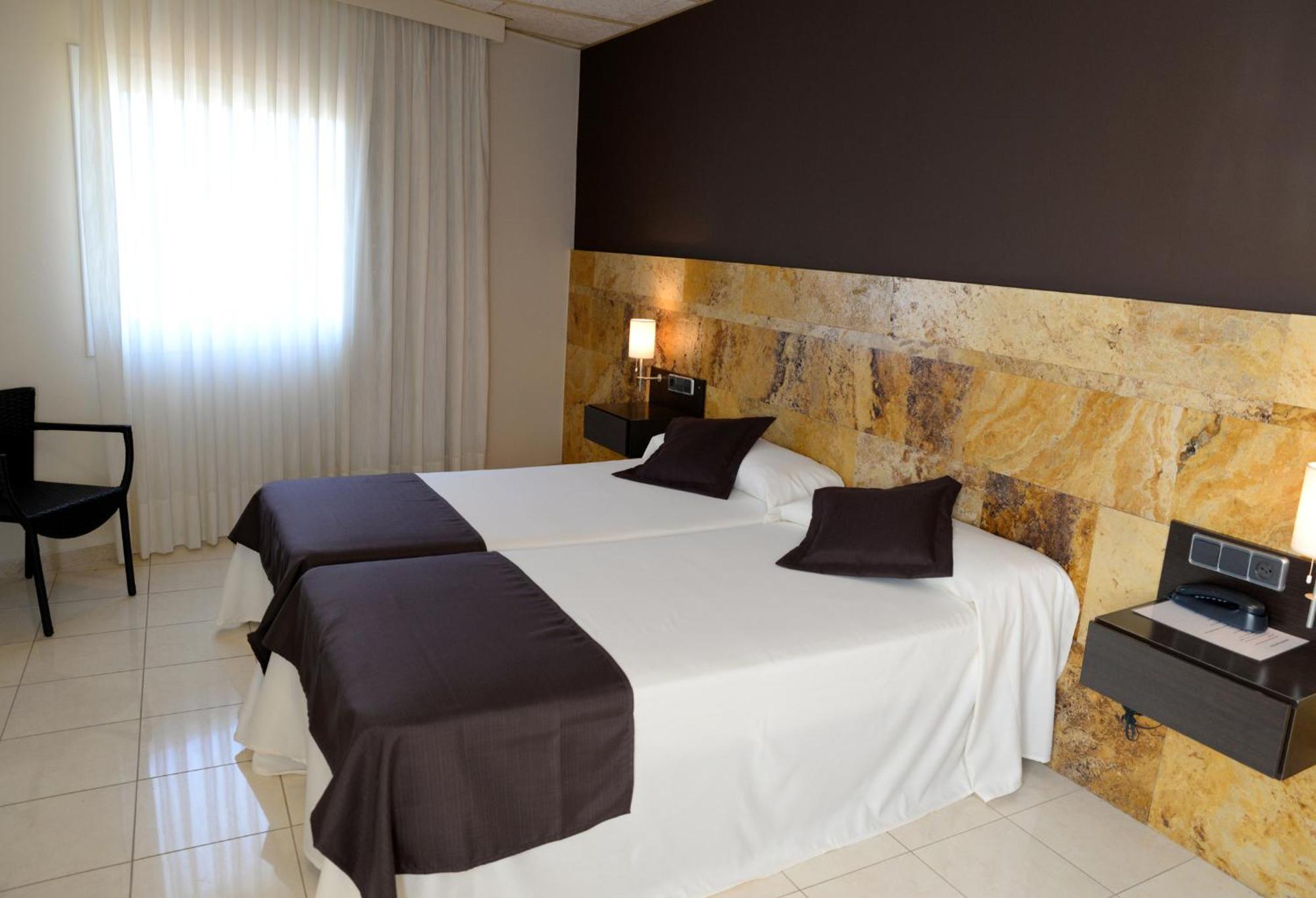 Escape to Relax - Double or Twin Room,1443361969:JPEG