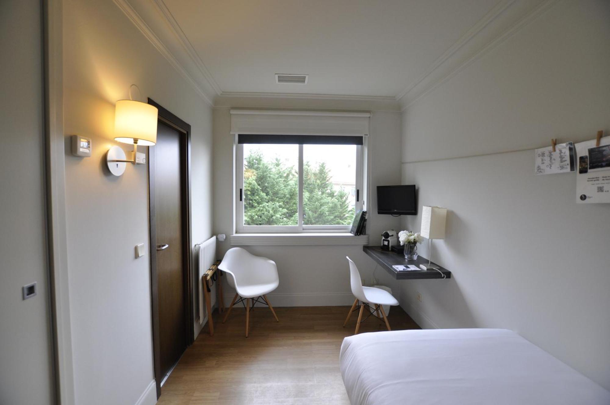 Single Room,981486004:JPEG