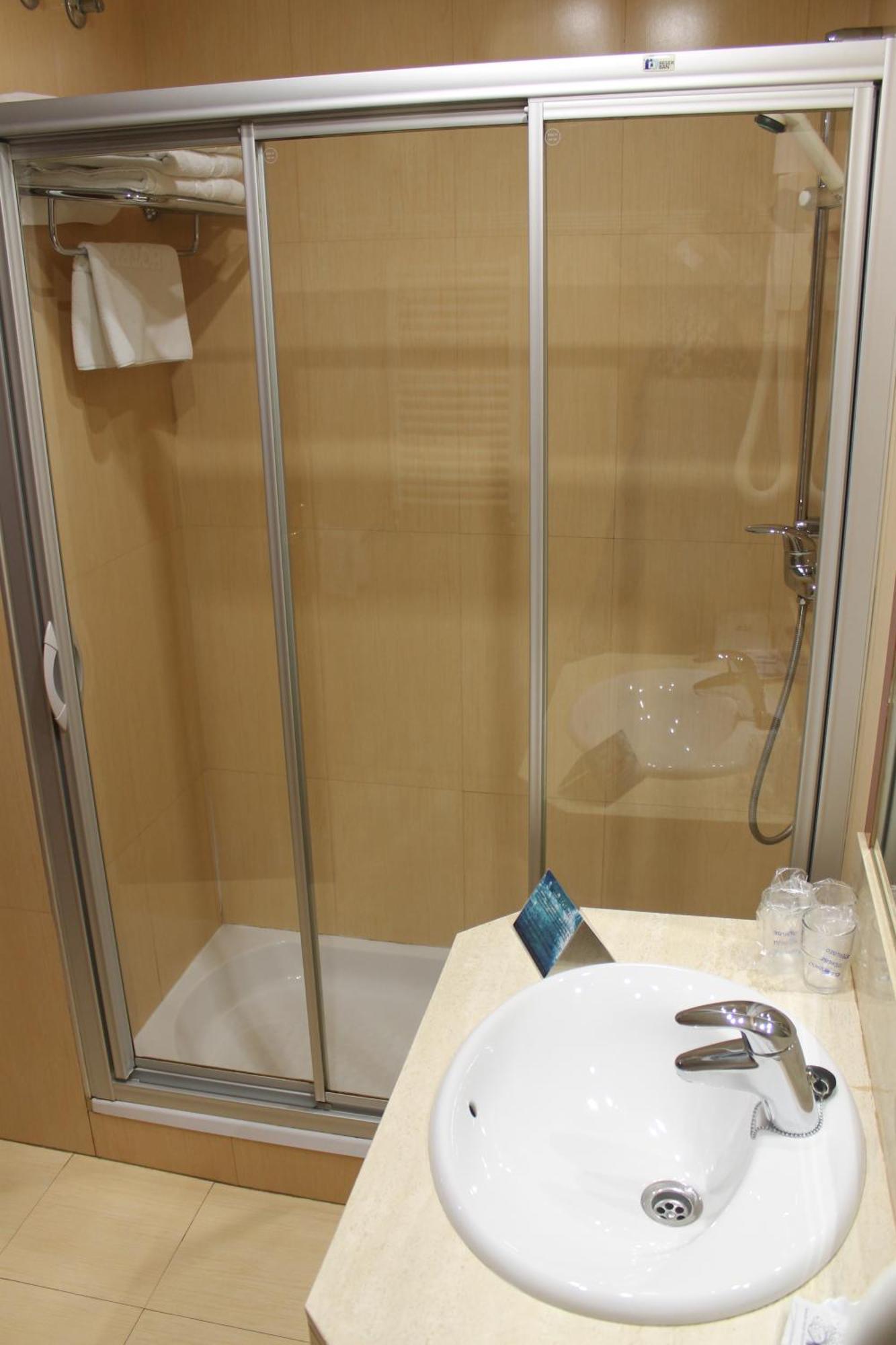 Classic Single Room