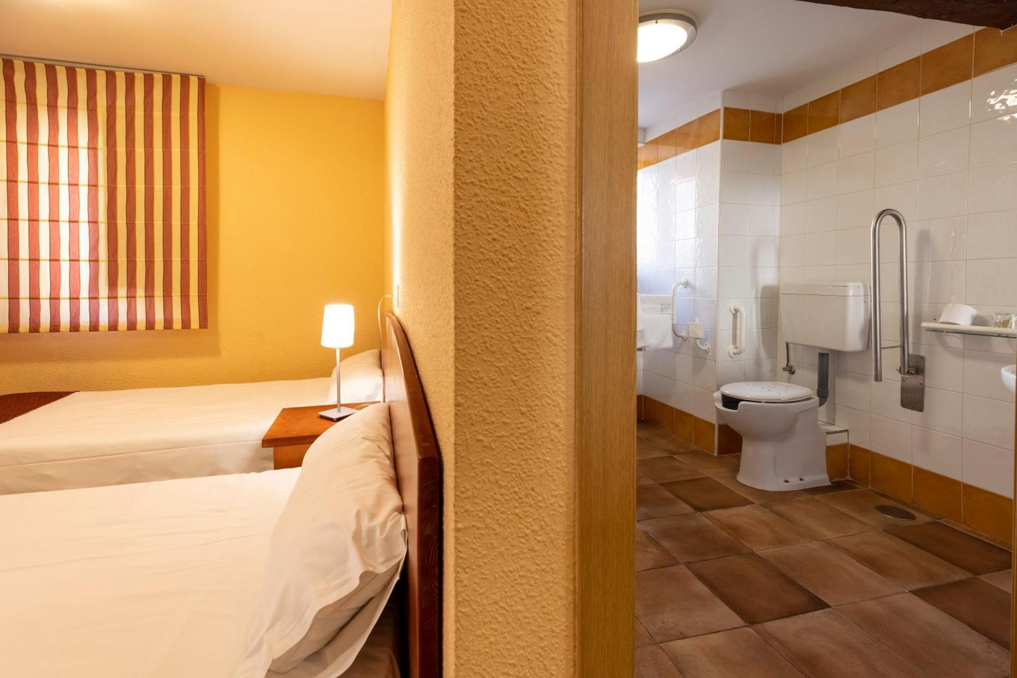 Double or Twin Room,1137500158:JPEG