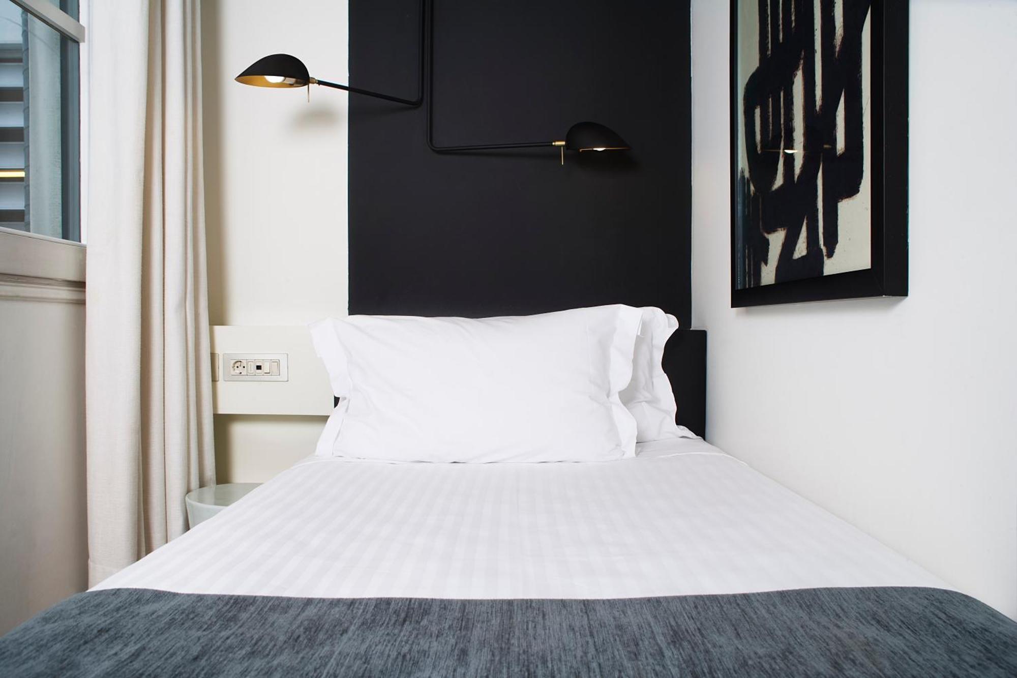 Small Single Room