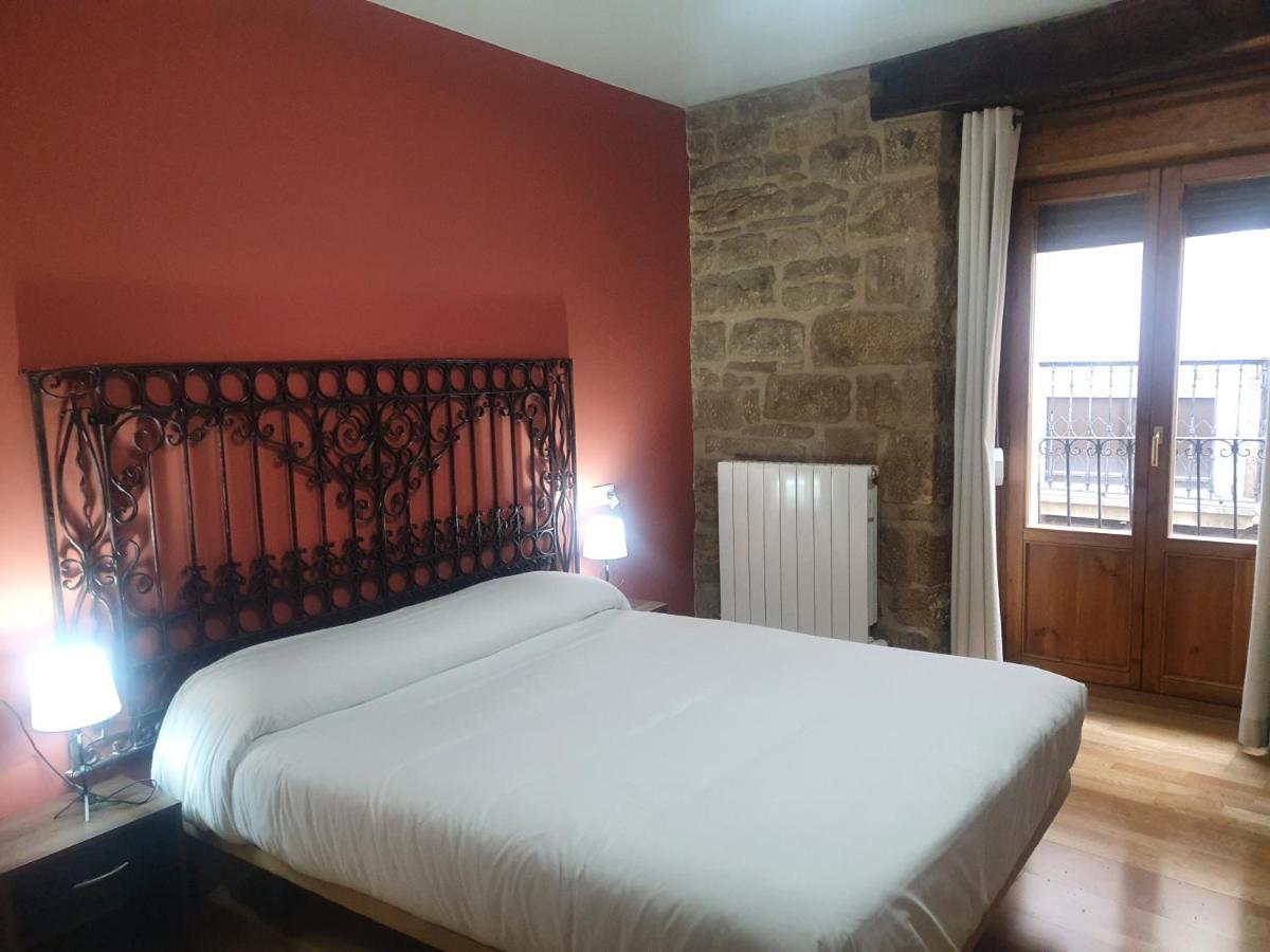 Double Room,1584910152:JPEG