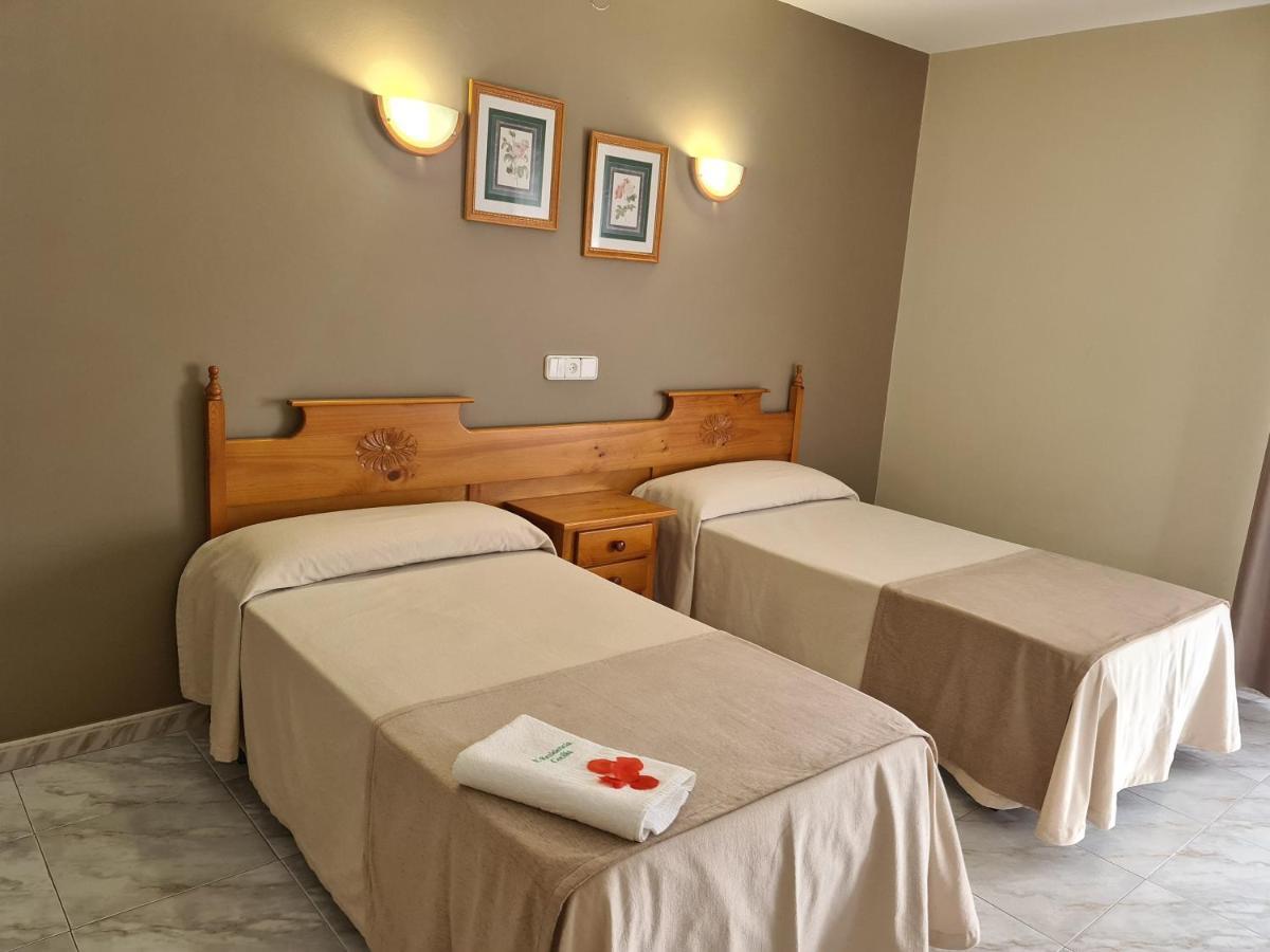 Double or Twin Room,1427349193:JPEG