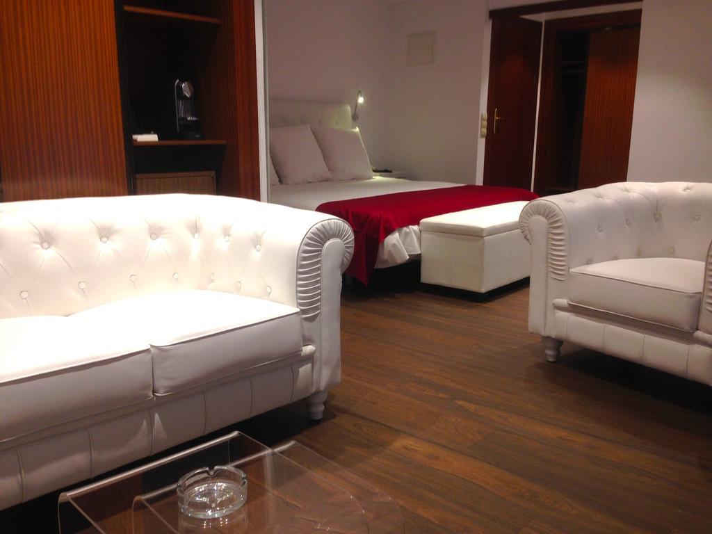 Suite Junior avec Cheminée et Accès au Spa