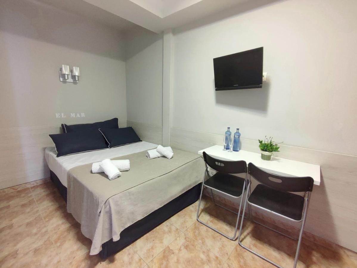 Double with sea view (2 Adults + 1 Child),1271381329:JPEG