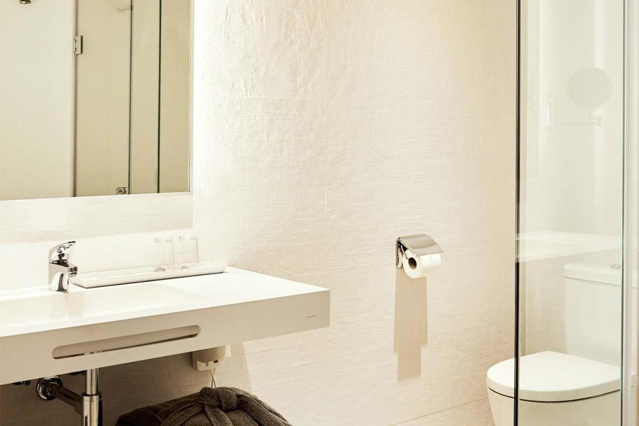 Twin Room Balcony Annex