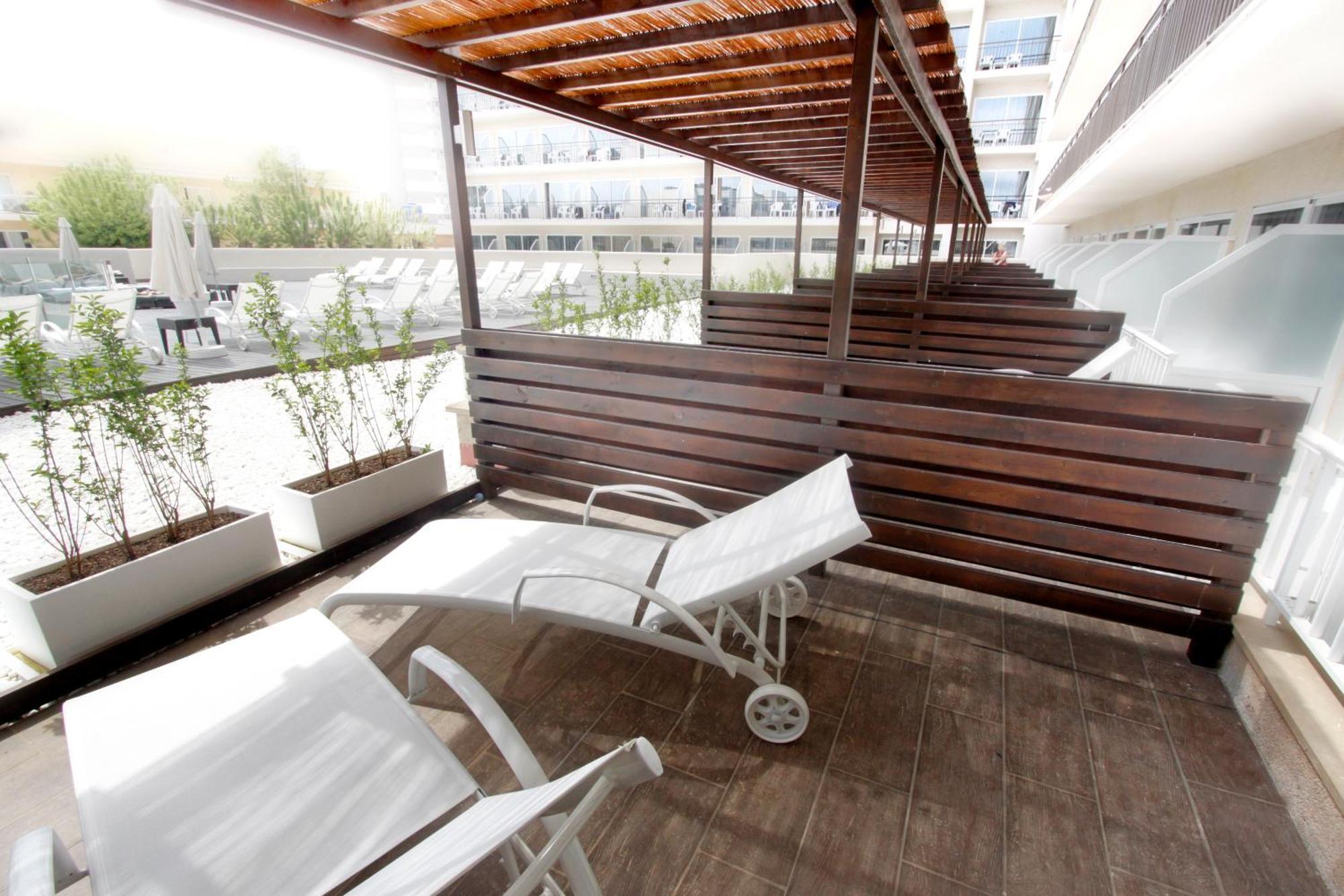 Double Room Premium Terrace,1272325543:JPEG