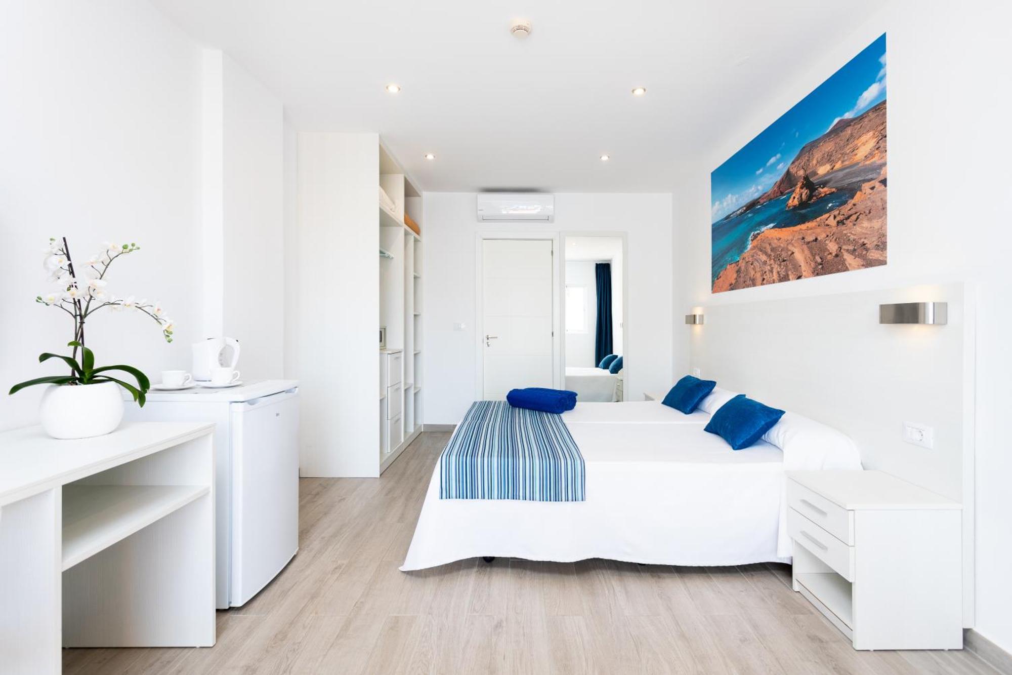 Standard Double Room (1 Adult),1272388225:JPEG