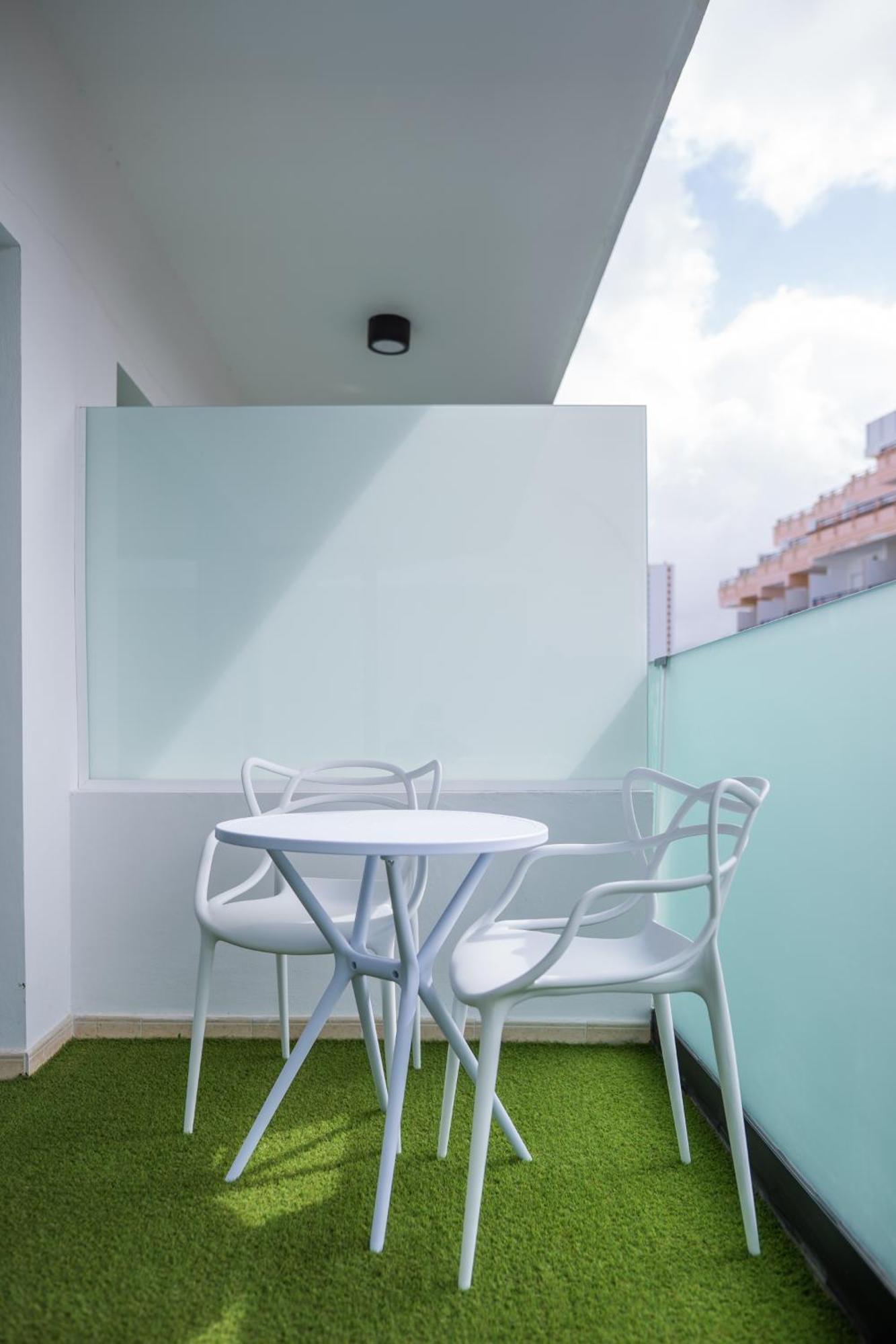 Double Room with Balcony,1558418560:JPEG
