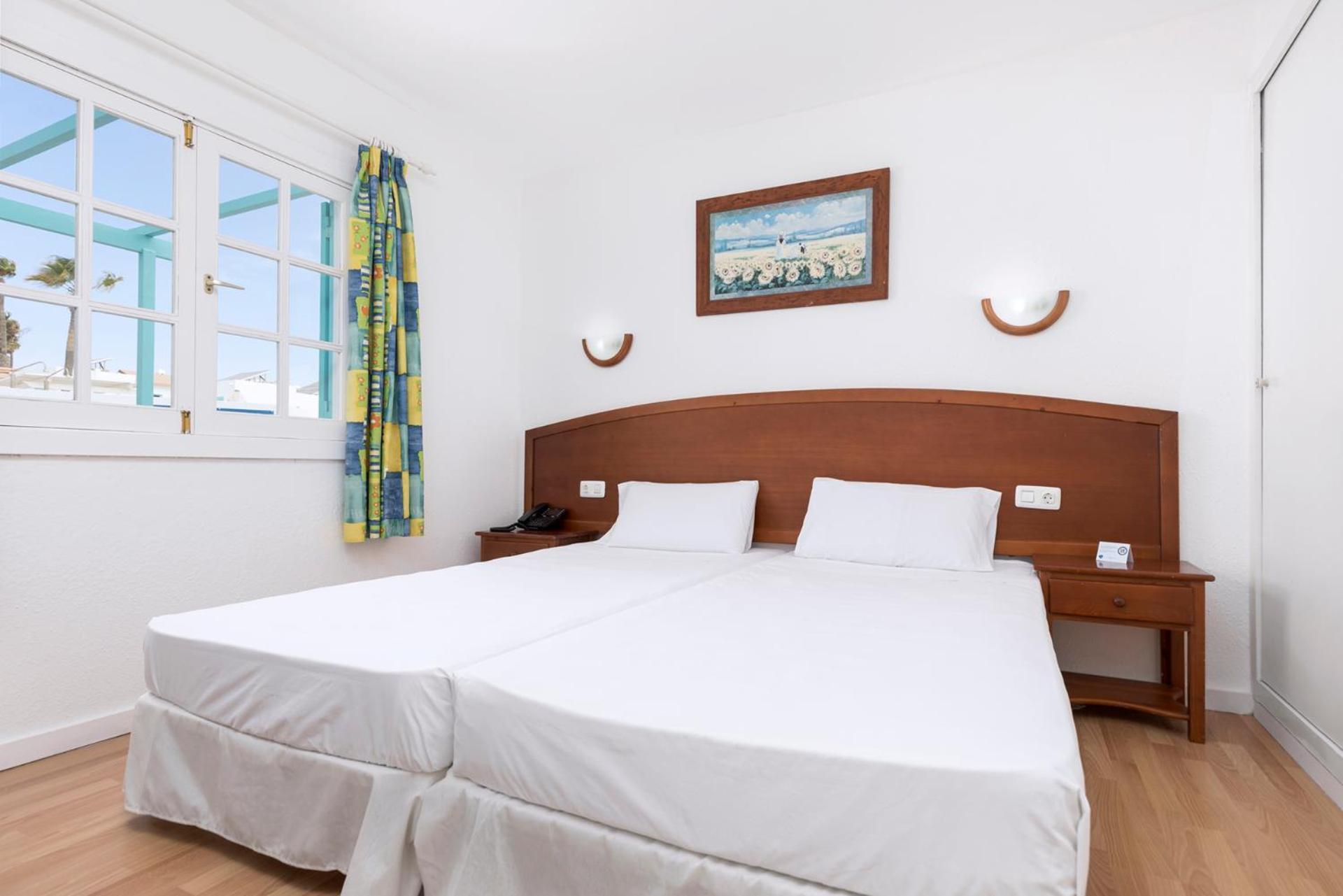 Family Room with Two Bedroom,1272468823:JPEG