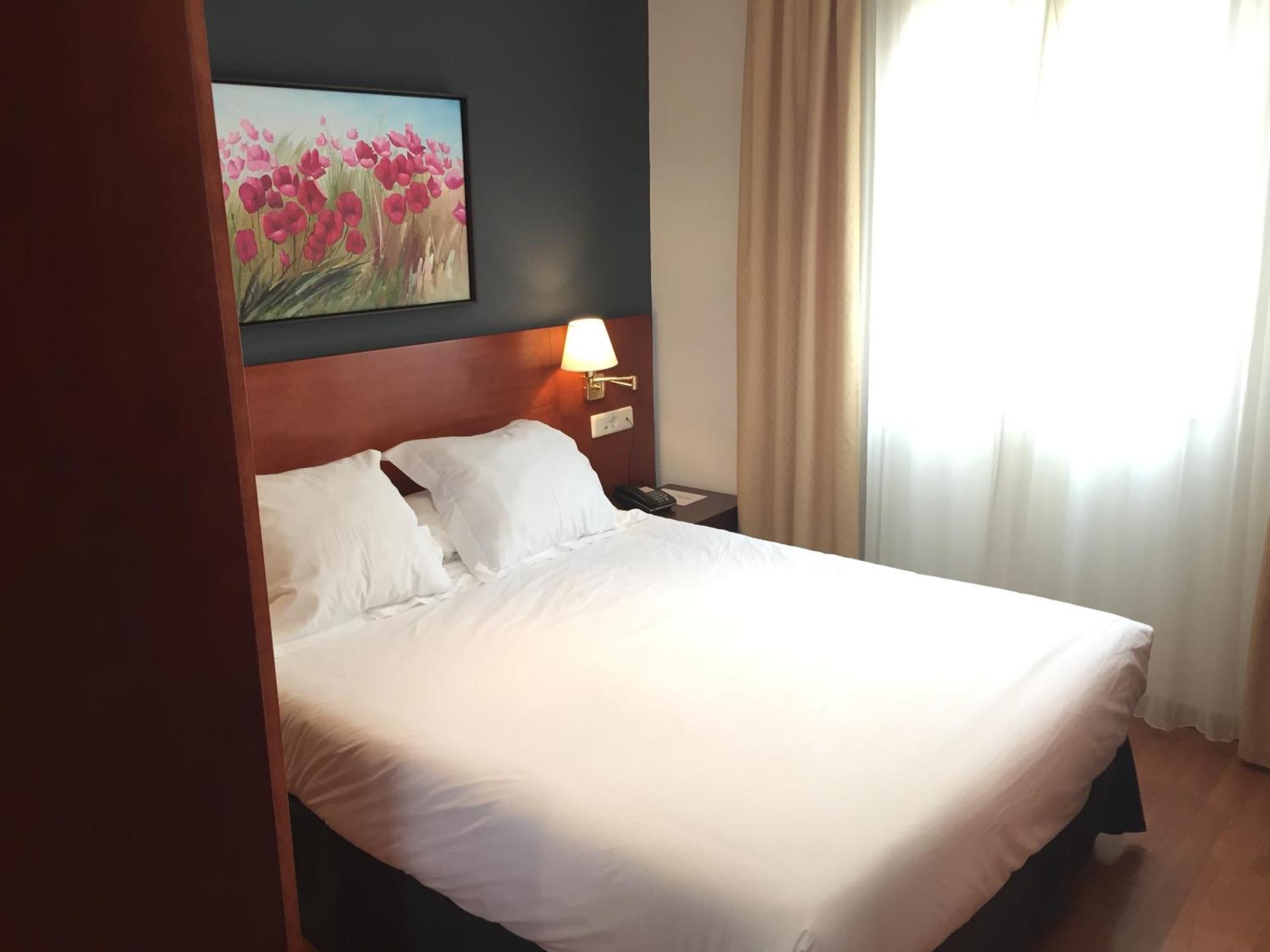 Single Room,1710161768:JPEG