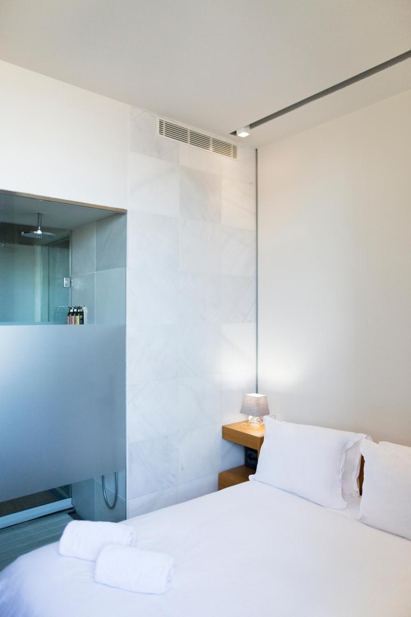 Basic Double Room