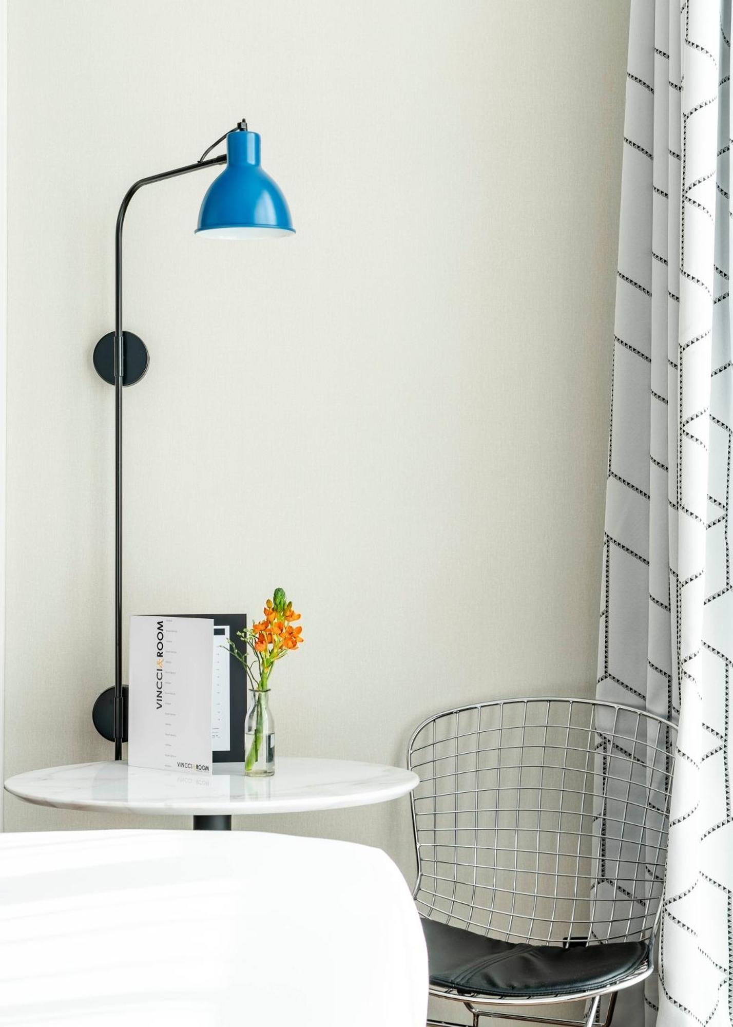 Chambre Simple Lit King-Size - Vue sur Mer