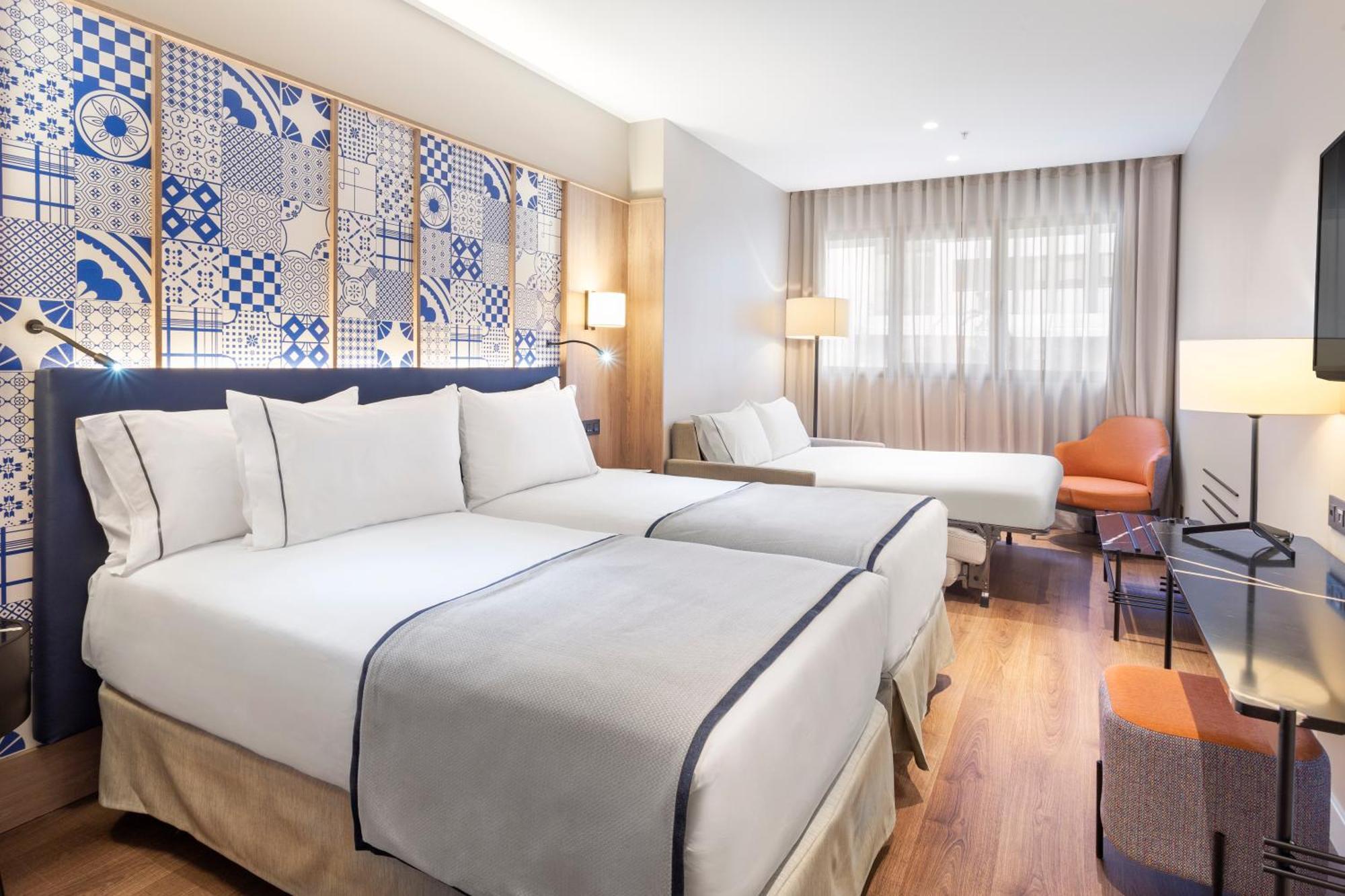 Double Room with Sofa Bed,1285886173:JPEG