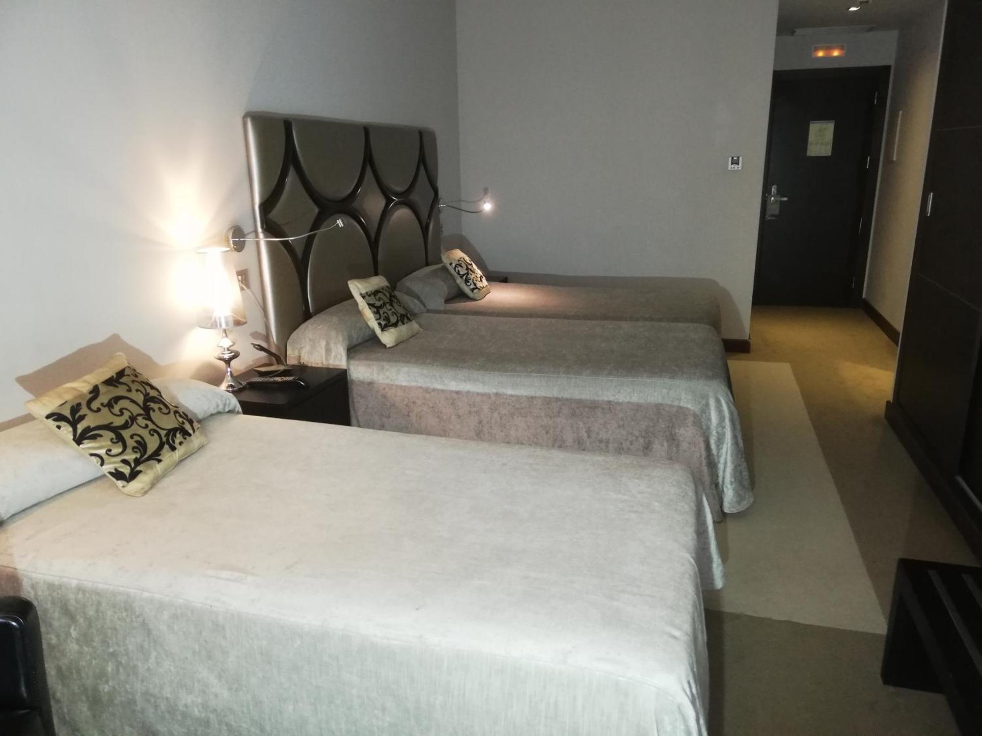 Double Room Extra Bed,1153446501:JPEG