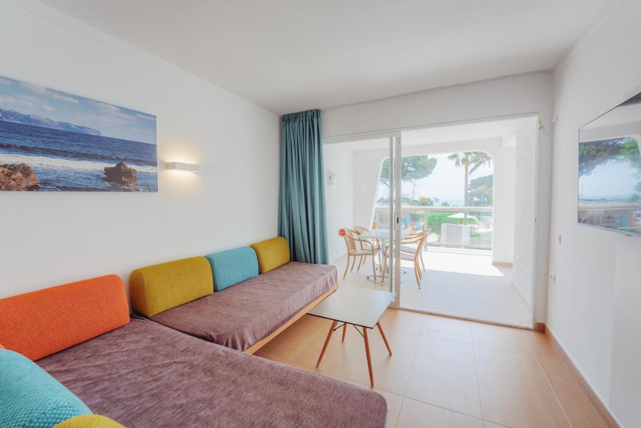 Two-Bedroom Apartment with Sea View,1207485253:JPEG