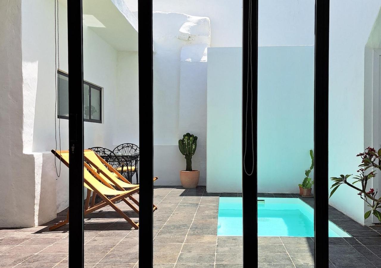 Apartment Terrace,1299663727:JPEG