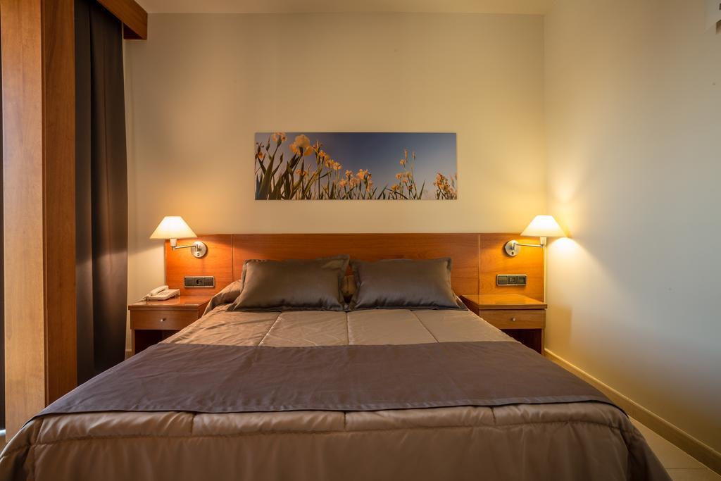 Twin Room,136842264:JPEG