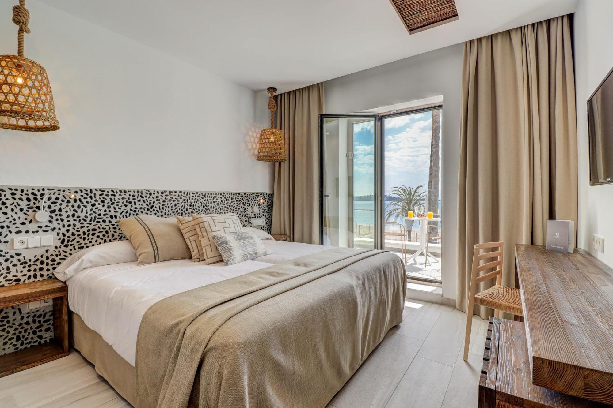 Twin Room Sea View,655382172:JPEG