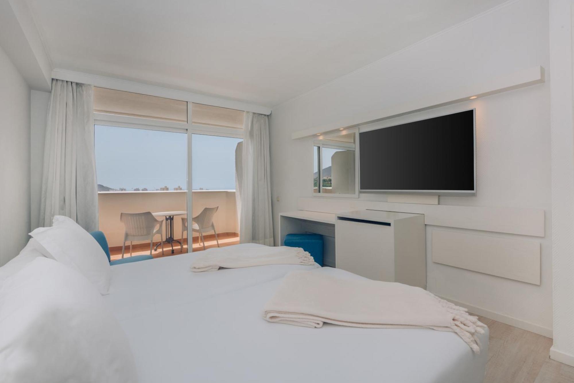 Double Room,1306896130:JPEG